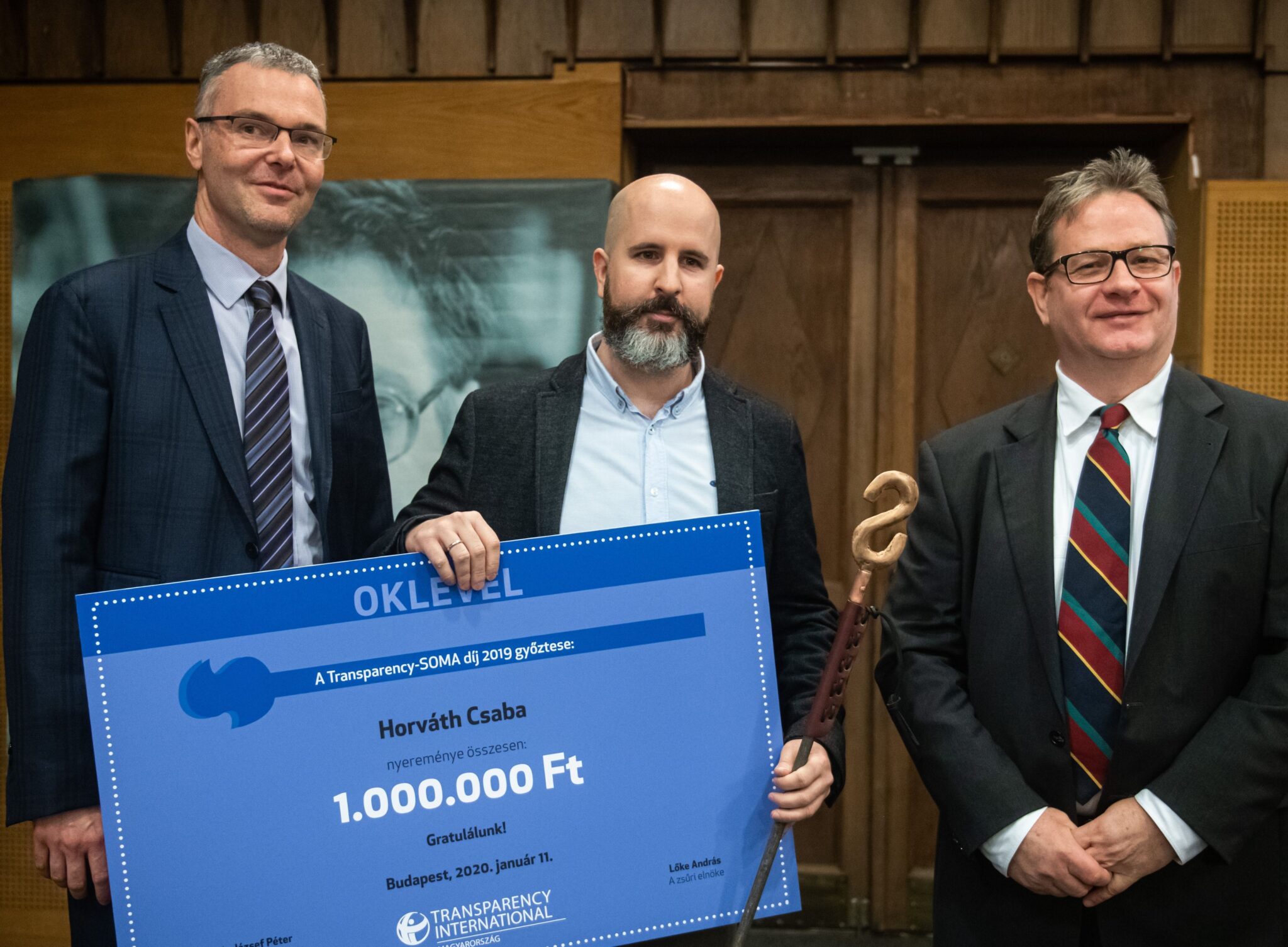 A 24.hu újságírója nyerte az idei Transparency-Soma Díjat