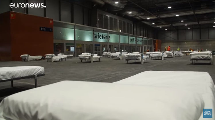 Naponta százával hullanak a spanyolok