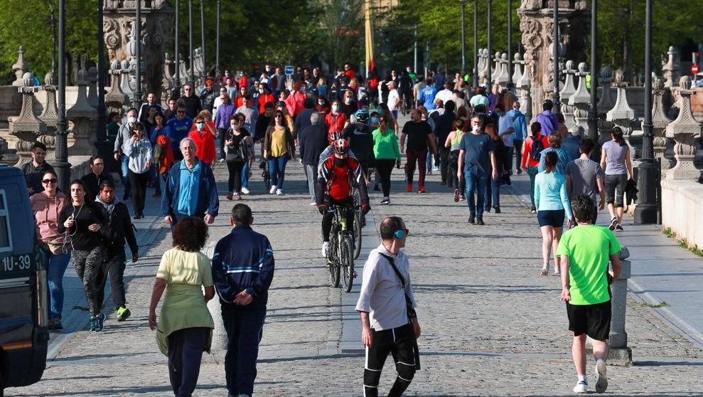 Futók, sétálók tömege lepte el Spanyolországot