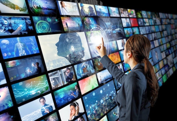 Médiapluralizmus Európában: kockázatok Magyarországon is