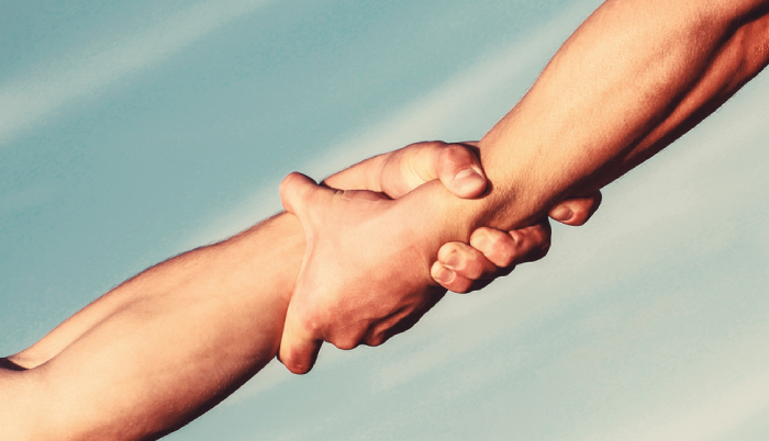 Az újságírók veletek vannak, fiatalok!