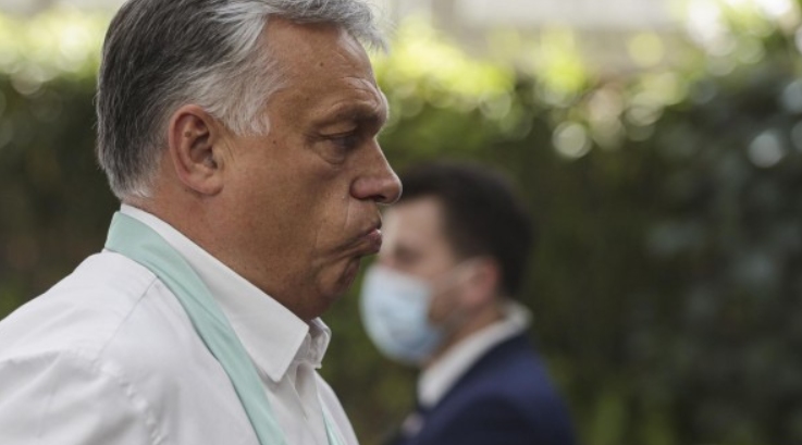 A diktatúra nem bírja a humort