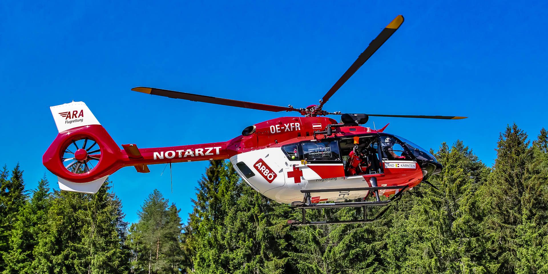 Bécsben ápolják a Csehországban pusztított tornádó két súlyos sérültjét