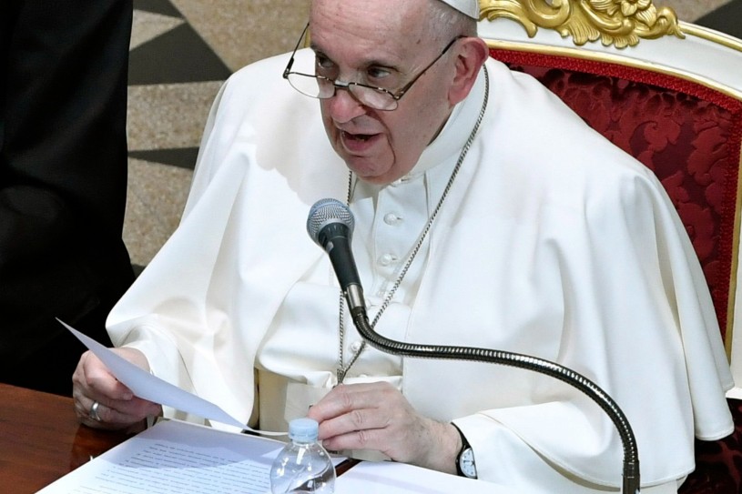 Budapesti mondatok  Ferenc pápától