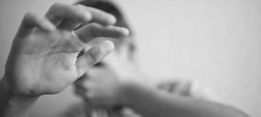 Katolikus tálibok – Perintfalvi Rita: Amire nincs bocsánat