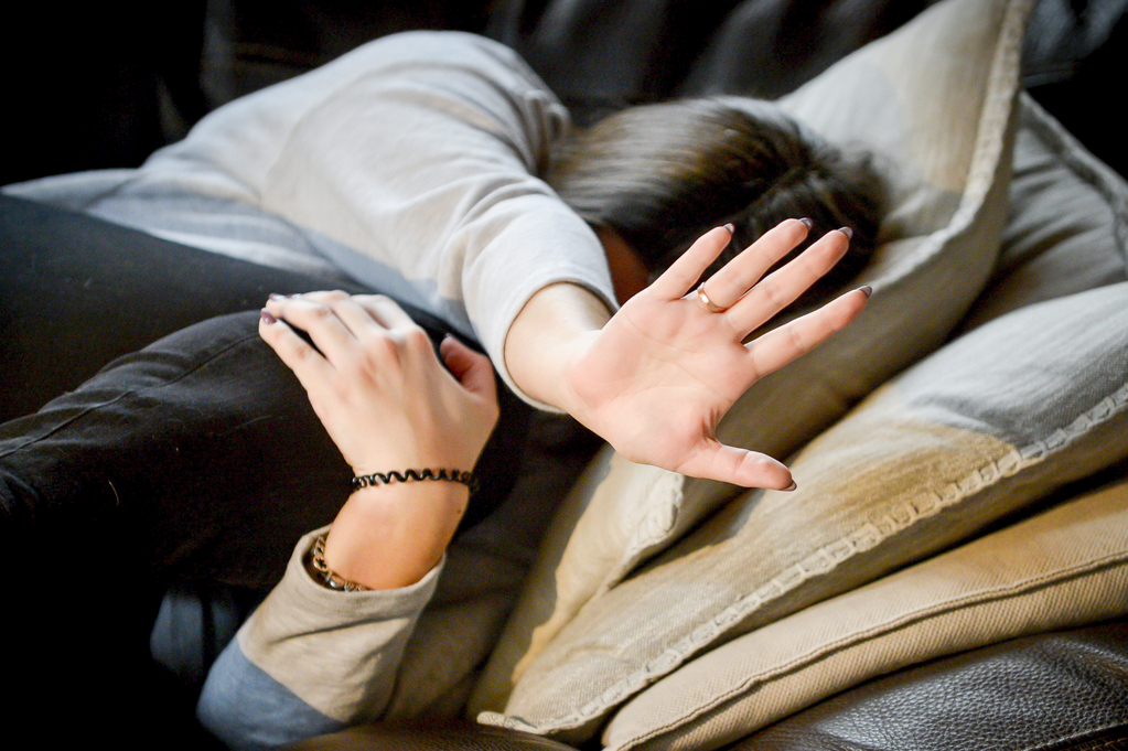 Gyerekfelügyeleti perek: több védelmet a párkapcsolati erőszak áldozatainak