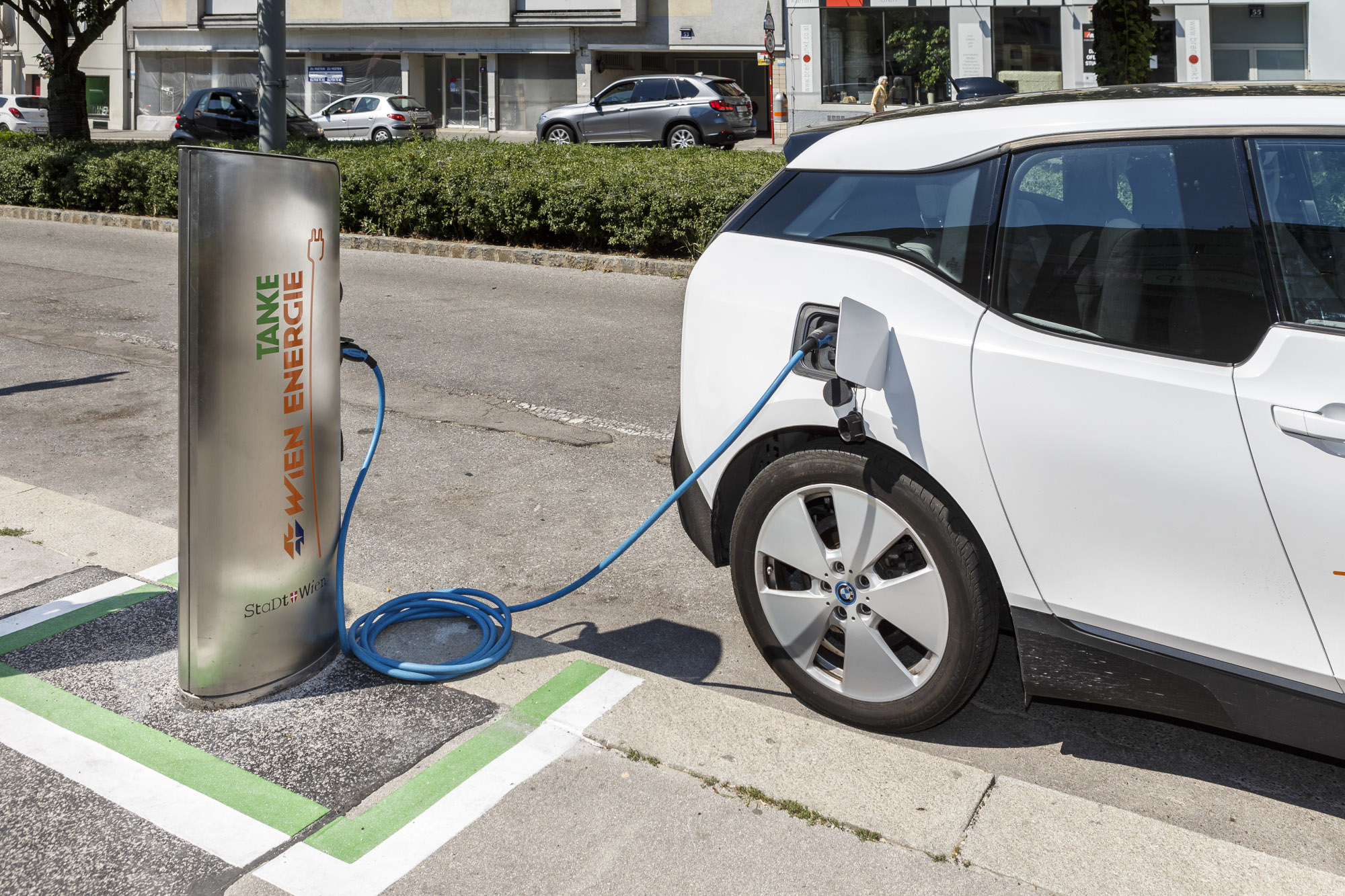 Bécsben villanykutak sokaságát helyezik üzembe az idén