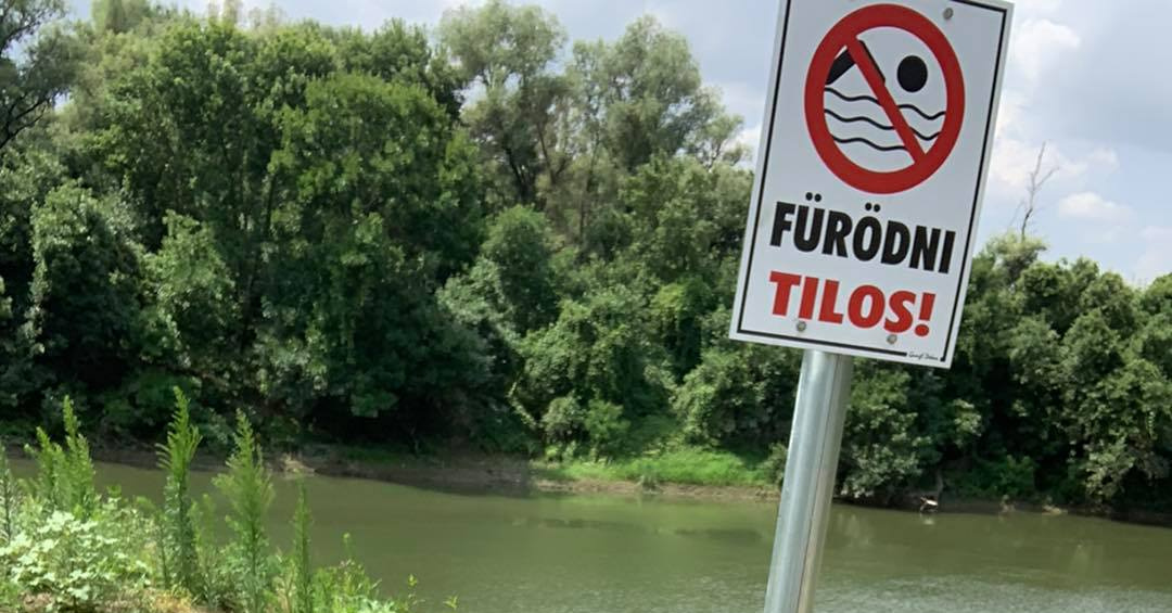 Uniós pénzből strand, ahol tilos fürdeni