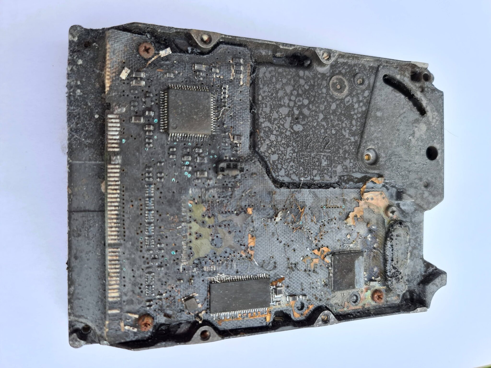 Kürték segítenek Ukrajnának az adatmentésben