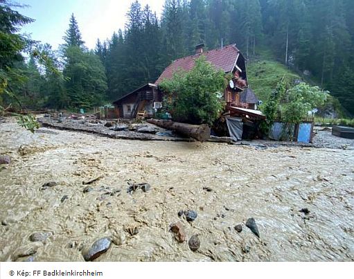 Ítéletidő Karintiában és Salzburg tartományban: sárlavina, árvíz, útomlás
