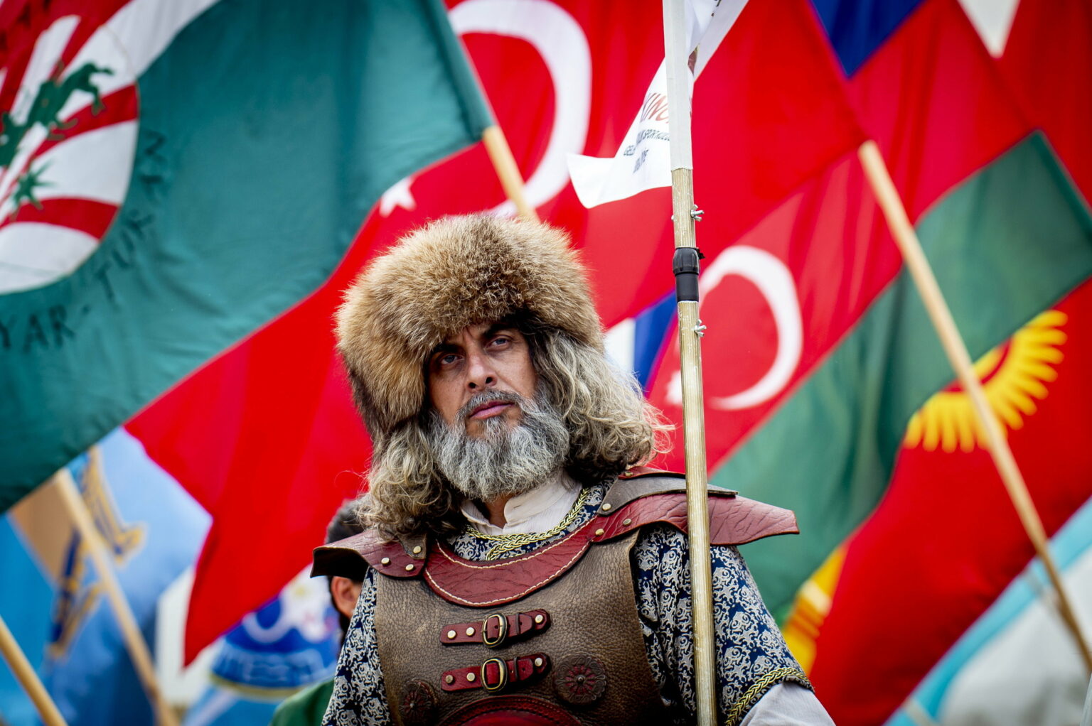 Kövér László szellemi bérgyilkosokkal találkozott