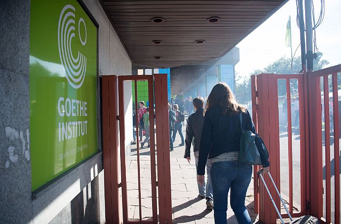 Német köztisztviselők százainak kell elhagyniuk Oroszországot