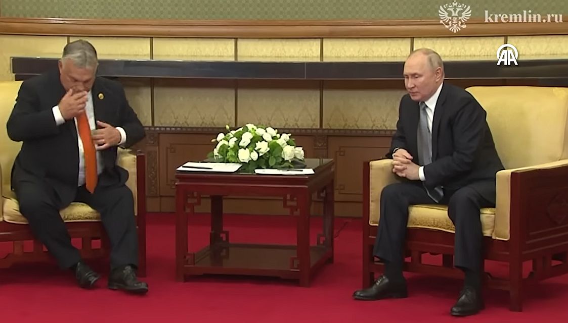A beteg Orbánból hülyét csinált az orosz propaganda