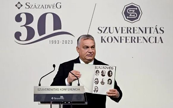 Századvégi tanácsok 24 000 millió forintért – itt, kérem szépen, minden összeér