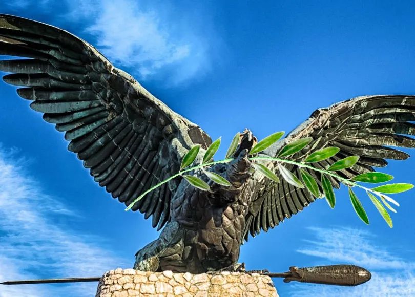 Berend T. Iván: A „békepártiság” magyar fordítása