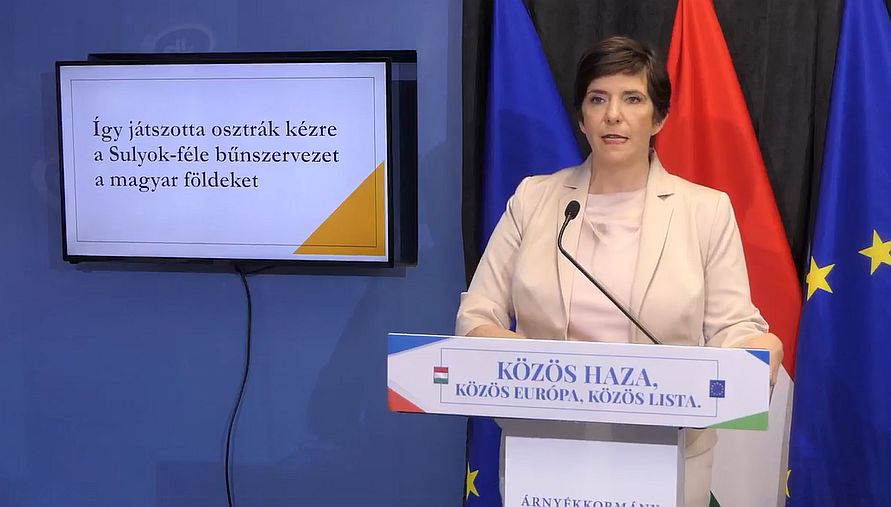 Dobrev Klára: Sulyok Tamás ügyvédként törvényellenesen játszott át magyar termőföldeket külföldieknek pénzért