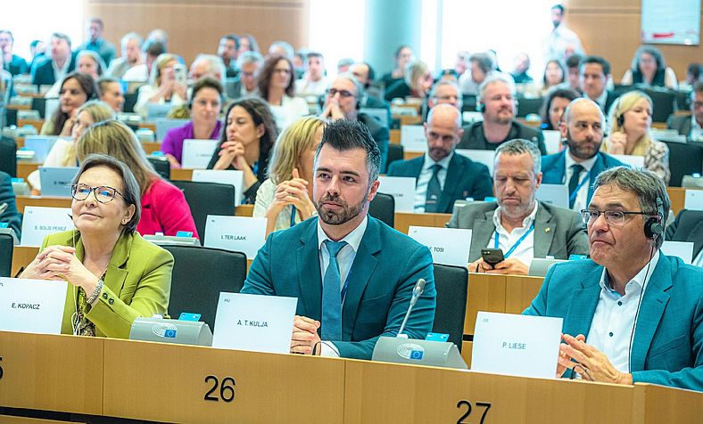 Kedvenc szakpolitikusod