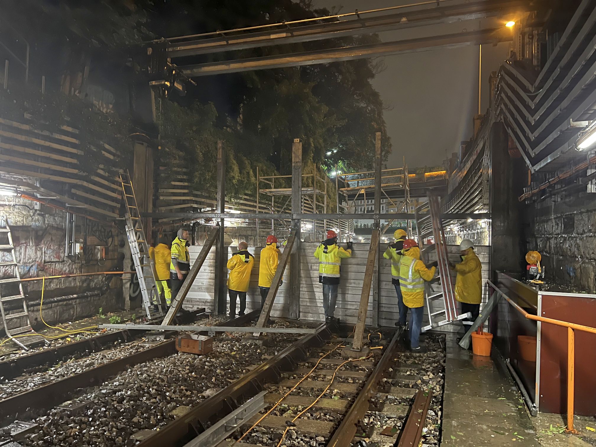 Bécsben az árvíz idején is működnek az iskolák és az óvodák
