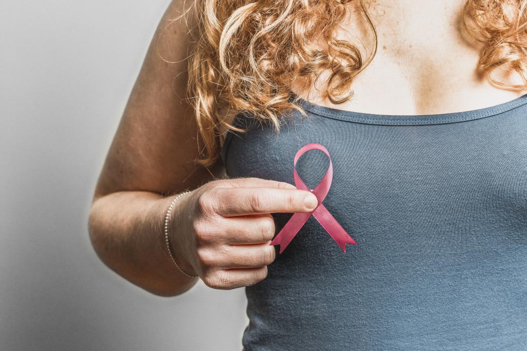 Évente mintegy 8000 emlőrákos eset hazánkban – a férfiakat sem kíméli