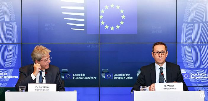 Magyarország az amerikai választásokig blokkolja az EU 45 milliárd eurós ukrán hitelét