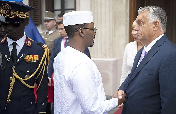 Miért küld Orbán katonákat Csádba?