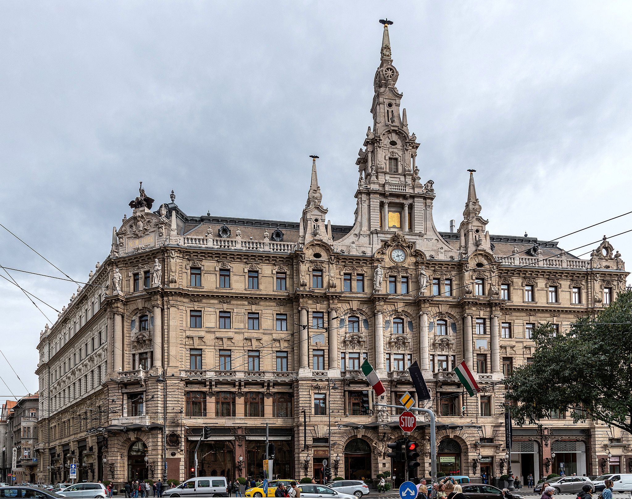 Az újságíró archívumából – Éjjel-nappal New York Café – a világ legszebb kávéháza