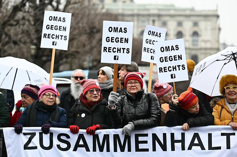 Nyomul a szélsőjobb Ausztriában – Kickl lehet az új kancellár