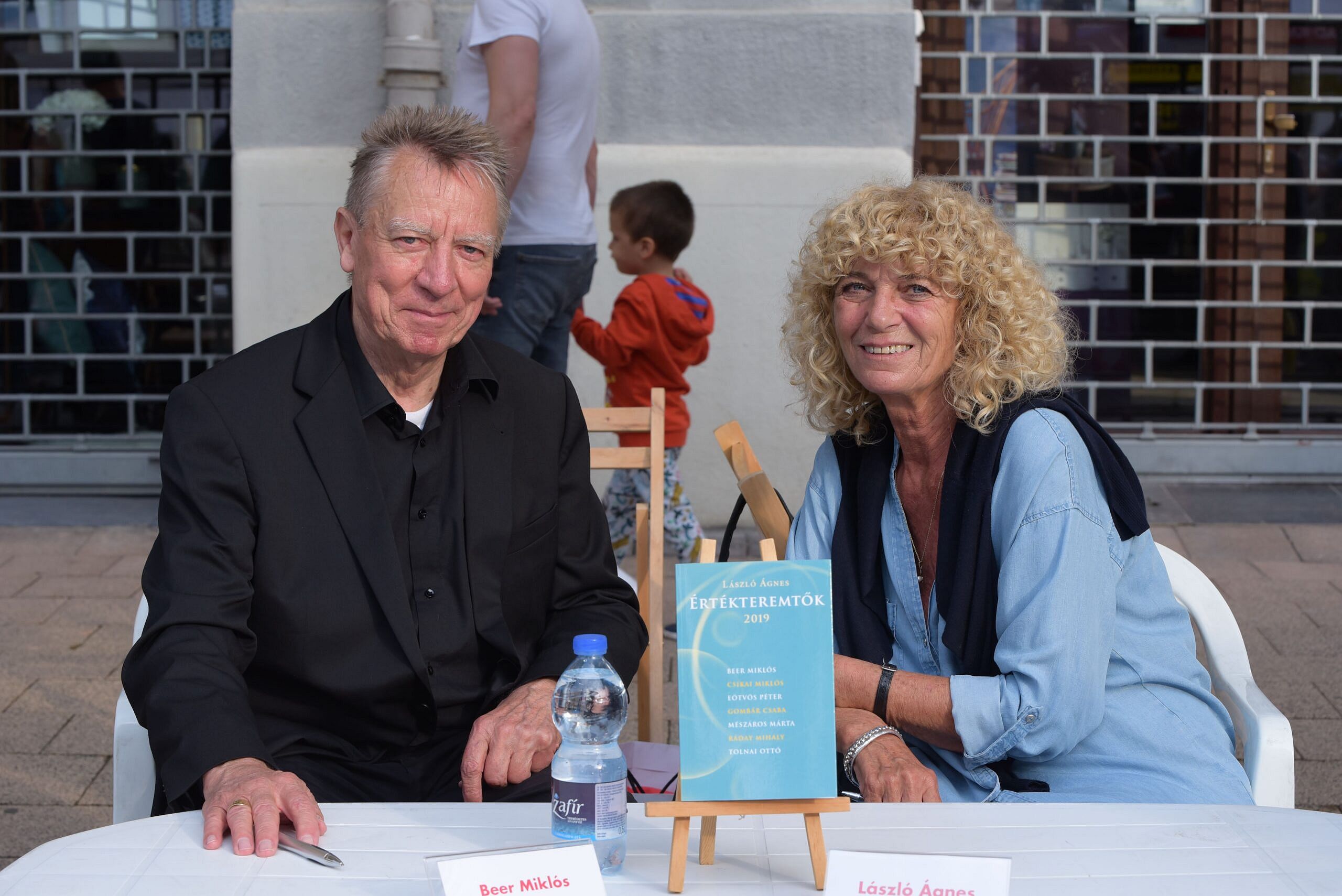 Ferenc pápa magyar hangja – Beer Miklós, egy hiteles ember