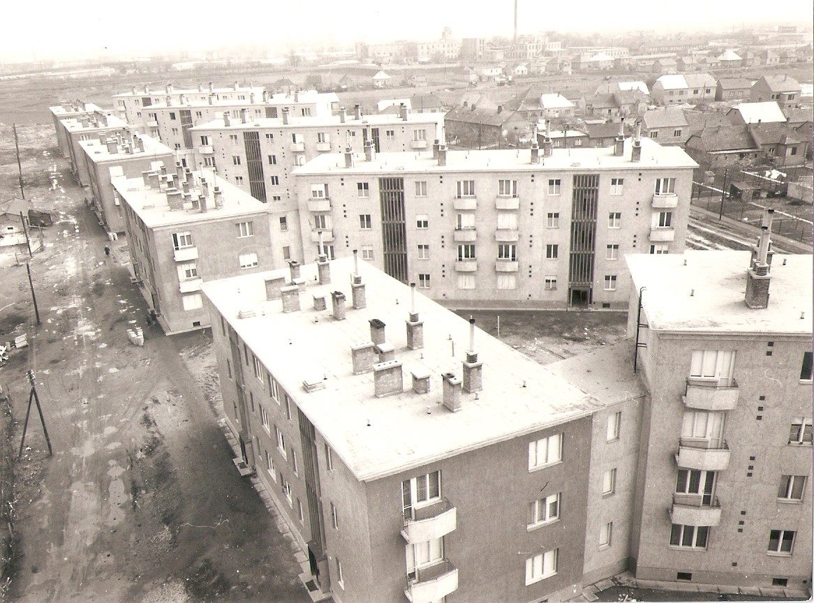 Az újságíró archívumából…előbb házasodik, aztán nősül