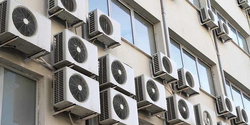 Az újságíró archívumából – jól befűthetünk magunknak a klímákkal