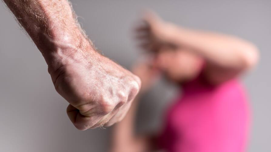 Sietett börtönbe vonulni – nőket támadott meg