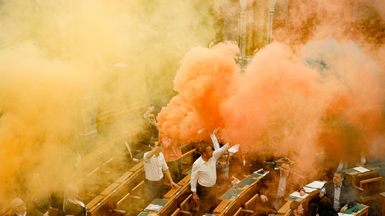 Levél a parlamenti többségnek