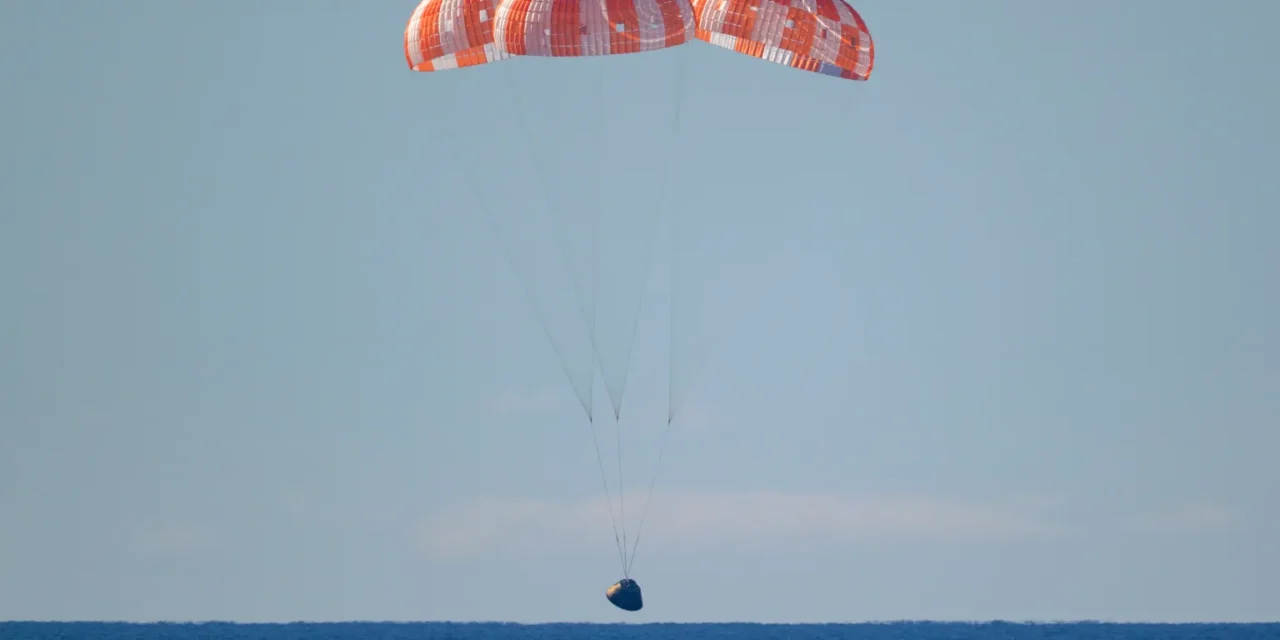 Visszatértek az Artemis program űrhajósai