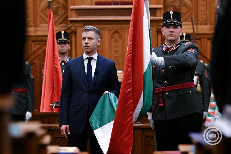 Magyar Pétert miniszterelnökké választotta az Országgyűlés