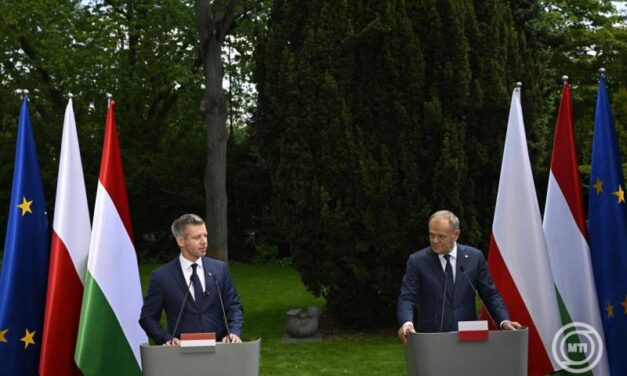 V4 új szerepben? Közép-Európa geopolitikai újrarendezése Magyar Péter varsói üzenete után