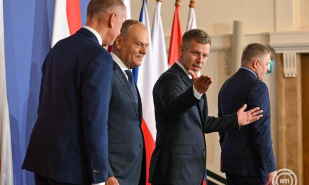 Új lendületet kapott a visegrádi együttműködés – Budapesten és Gödöllőn ülésezett a V4-csúcs