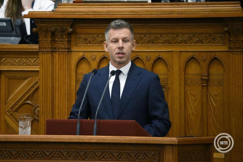 Magyar Péter purgatóriuma és Olaszország 1992-ben: amikor a korrupció megbuktatta a rendszert. Mit tanulhatunk mi ebből?