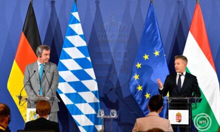 Leáll a paksi atomerőmű az extrém hőség miatt – magyar-bajor kormányfői találkozó Budapesten.