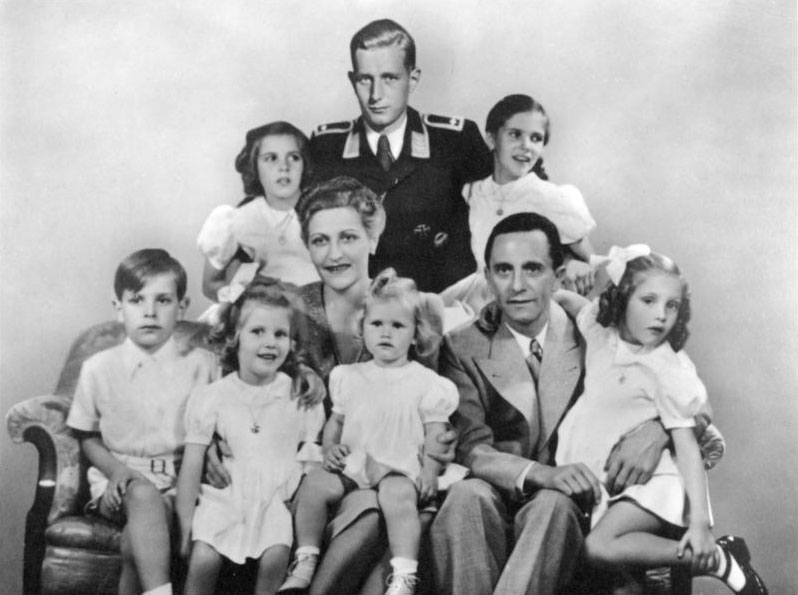 A náci first lady – Nora Bossong regényéről